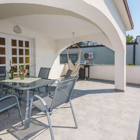 Family Patio Vir 아파트 외부 사진